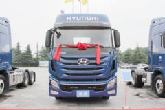 现代商用车 创虎XCIENT重卡 创业版 440马力 6X4牵引车(CHM4250KPQ49V)