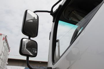 ���� ŷ��Rϵ 210���� 9.78����ʽ�ػ���(���7300)ͼƬ