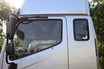 ����ʱ�� ES7 220���� 4X2 9.8����ʽ�ػ���(BJ5184XXYKPFN-05)ͼƬ