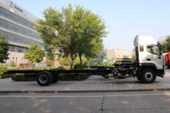 福田时代 ES7 220马力 4X2 9.8米厢式载货车(BJ5184XXYKPFN-05) 福田时代 ES7 220马力 4X2 9.8米厢式载货车(BJ5184XXYKPFN-05)