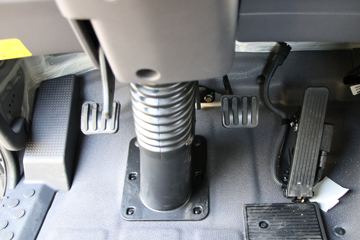 ����ʱ�� ES7 220���� 4X2 9.8����ʽ�ػ���(BJ5184XXYKPFN-05)ͼƬ