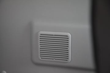 ���� ŷ��Rϵ 210���� 9.78����ʽ�ػ���(���7300)ͼƬ