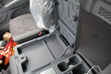 ���� ŷ��Rϵ 210���� 9.78����ʽ�ػ���(���7300)ͼƬ