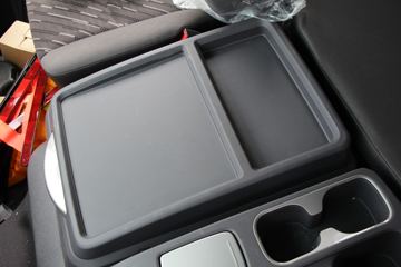 ���� ŷ��Rϵ 210���� 9.78����ʽ�ػ���(���7300)ͼƬ