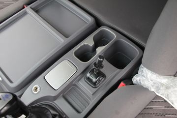 ���� ŷ��Rϵ 210���� 9.78����ʽ�ػ���(���7300)ͼƬ