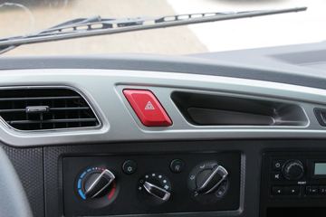 ���� ŷ��Rϵ 210���� 9.78����ʽ�ػ���(���7300)ͼƬ