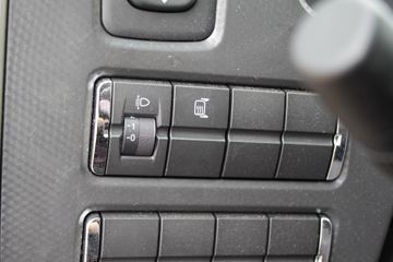 ���� ŷ��Rϵ 210���� 9.78����ʽ�ػ���(���7300)ͼƬ