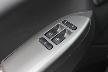 ���� ŷ��Rϵ 210���� 9.78����ʽ�ػ���(���7300)ͼƬ