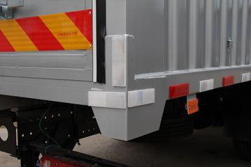 ���� ŷ��Rϵ 210���� 9.78����ʽ�ػ���(���7300)ͼƬ