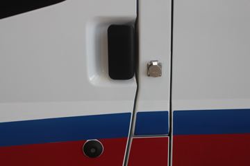 ���� ��ȫ˳V362 121���� 4X2 �Ȼ���(��������)(CLW5038XJHJ5)ͼƬ