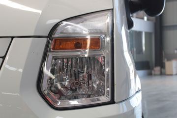 ���� ��ȫ˳V362 121���� 4X2 �Ȼ���(��������)(CLW5038XJHJ5)ͼƬ