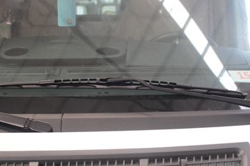 ���� ��ȫ˳V362 121���� 4X2 �Ȼ���(��������)(CLW5038XJHJ5)ͼƬ