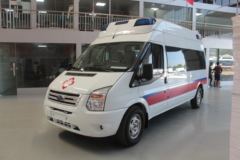 江铃 新全顺V362 203马力 4X2 救护车(程力威牌)(CLW5033XJHJX6)