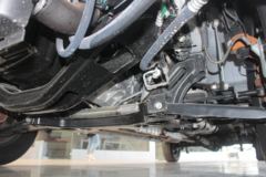 江铃 新全顺V362 121马力 4X2 救护车(程力威牌)(CLW5038XJHJ5)