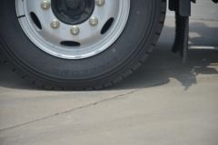 凯马 方鼎 163马力 6.21米排半栏板载货车(国六)