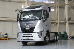 中国重汽 黄河 X7重卡 570马力 6X4 AMT自动挡牵引车(国六)(ZZ4257W344XF1)