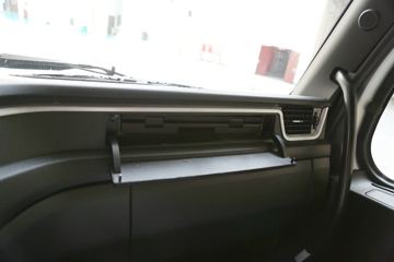 �й����� �ƺ� X7�ؿ� 490���� 6X4 AMT�Զ���ǣ����(����)ͼƬ