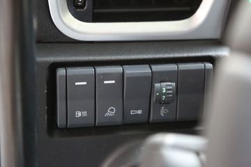 �й����� �ƺ� X7�ؿ� 490���� 6X4 AMT�Զ���ǣ����(����)ͼƬ