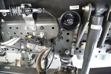 �й����� �ƺ� X7�ؿ� 490���� 6X4 AMT�Զ���ǣ����(����)ͼƬ