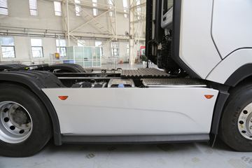 �й����� �ƺ� X7�ؿ� 490���� 6X4 AMT�Զ���ǣ����(����)ͼƬ
