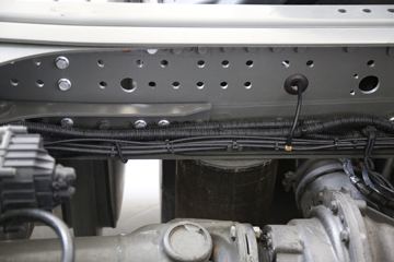 �й����� �ƺ� X7�ؿ� 490���� 6X4 AMT�Զ���ǣ����(����)ͼƬ