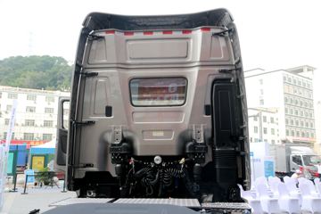 �ִ����ó� ����XCIENT�ؿ� 520���� 6X4�Զ���ǣ����(ZF AMT����һ��)ͼƬ