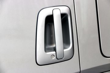 �ִ����ó� ����XCIENT�ؿ� 520���� 6X4�Զ���ǣ����(ZF AMT����һ��)ͼƬ