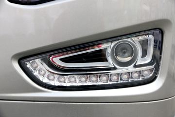 �ִ����ó� ����XCIENT�ؿ� 520���� 6X4�Զ���ǣ����(ZF AMT����һ��)ͼƬ