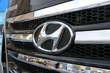 �ִ����ó� ����XCIENT�ؿ� 520���� 6X4�Զ���ǣ����(ZF AMT����һ��)ͼƬ