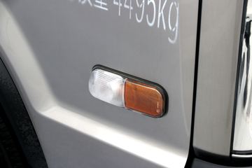 �ִ����ó� ʢͼ����� 116���� 4X2 4.12�׵�����ʽ�Ῠ(CHM5045XXYGDC33V)ͼƬ