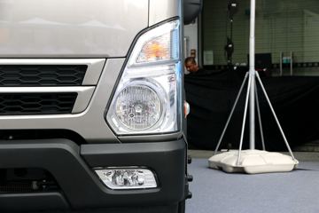 �ִ����ó� ʢͼ����� 116���� 4X2 4.12�׵�����ʽ�Ῠ(CHM5045XXYGDC33V)ͼƬ