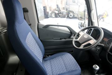 �ִ����ó� ʢͼ����� 116���� 4X2 4.12�׵�����ʽ�Ῠ(CHM5045XXYGDC33V)ͼƬ