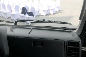 �ִ����ó� ʢͼ����� 116���� 4X2 4.12�׵�����ʽ�Ῠ(CHM5045XXYGDC33V)ͼƬ