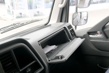 �ִ����ó� ʢͼ����� 116���� 4X2 4.12�׵�����ʽ�Ῠ(CHM5045XXYGDC33V)ͼƬ