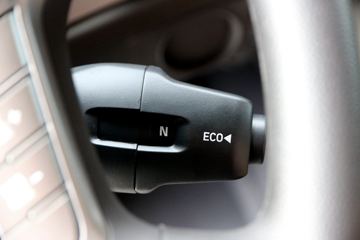�ִ����ó� ����XCIENT�ؿ� 520���� 6X4�Զ���ǣ����(ZF AMT����һ��)ͼƬ