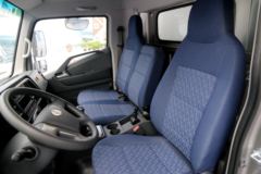 现代商用车 盛图城配版 116马力 4X2 4.12米单排厢式轻卡(CHM5045XXYGDC33V)