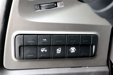 �ִ����ó� ����XCIENT�ؿ� 520���� 6X4�Զ���ǣ����(ZF AMT����һ��)ͼƬ