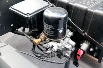 �ִ����ó� ����XCIENT�ؿ� 520���� 6X4�Զ���ǣ����(ZF AMT����һ��)ͼƬ