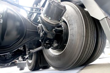 �ִ����ó� ����XCIENT�ؿ� 520���� 6X4�Զ���ǣ����(ZF AMT����һ��)ͼƬ