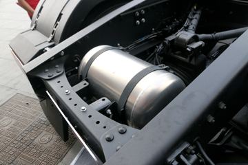 �ִ����ó� ����XCIENT�ؿ� 520���� 6X4�Զ���ǣ����(ZF AMT����һ��)ͼƬ