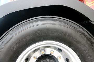 �ִ����ó� ����XCIENT�ؿ� 520���� 6X4�Զ���ǣ����(ZF AMT����һ��)ͼƬ