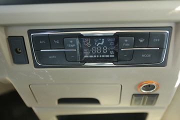 �й����� HOWO TX�ؿ� ������ 280���� 6X2 7.8�������ػ���(ZZ1257M56CGE1)ͼƬ