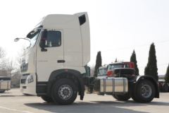 中国重汽 HOWO T7H重卡 440马力 4X2牵引车(ZZ4187V361HE1)