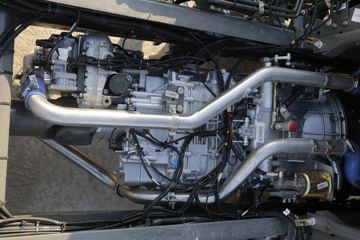 �й����� HOWO T7H�ؿ� 440���� 8X4 9.5�������ػ���(ZZ1317V466HE1)ͼƬ