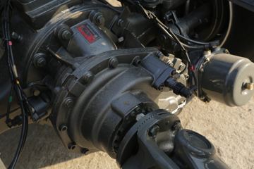 �й����� HOWO T7H�ؿ� 440���� 8X4 9.5�������ػ���(ZZ1317V466HE1)ͼƬ