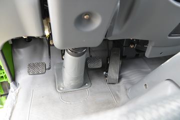 ���� GK6������ 4X2 ������ж��(����)ͼƬ