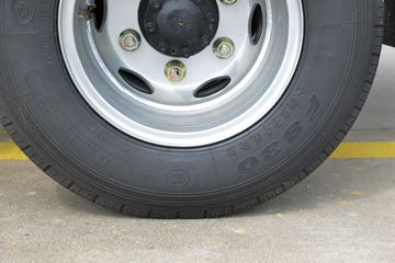 ���� GK6������ 4X2 ������ж��(����)ͼƬ