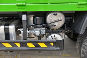 ���� GK6������ 4X2 ������ж��(����)ͼƬ