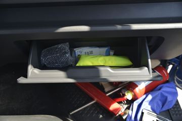 Ծ�� ����H500 150���� 4.17��AMT�Զ���������ʽ�Ῠ(����)(SH5043XXYZFDCWZ2)ͼƬ