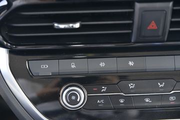 Ծ�� ����H500 150���� 4.17��AMT�Զ���������ʽ�Ῠ(����)(SH5043XXYZFDCWZ2)ͼƬ